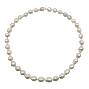 Collar con perlas de agua dulce